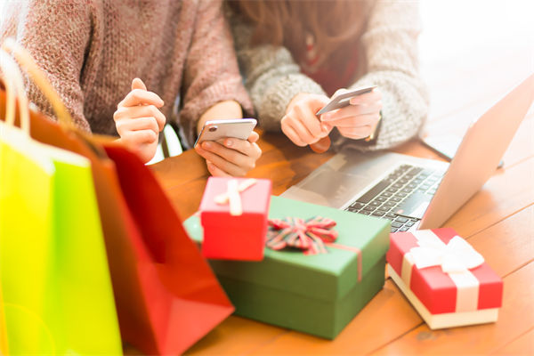 续创新高！现货黄金突破4200美元