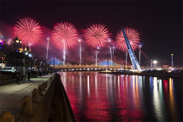 美国对华船舶加征港口费 供应链人士:“兵来将挡水来土掩” 实际情况并不会比想象的更糟