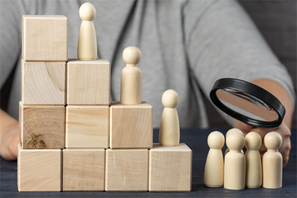 为什么你越努力，越被收割？